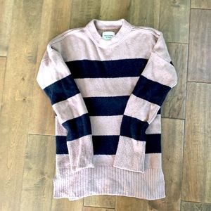 Abercrombie and Fitch Sweater XS
